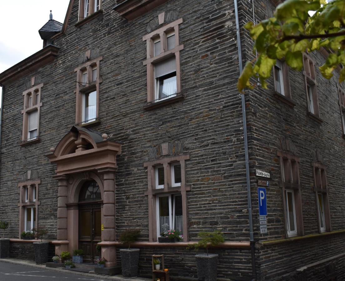 Landgasthof Zur Sonne Enkirch Exterior photo