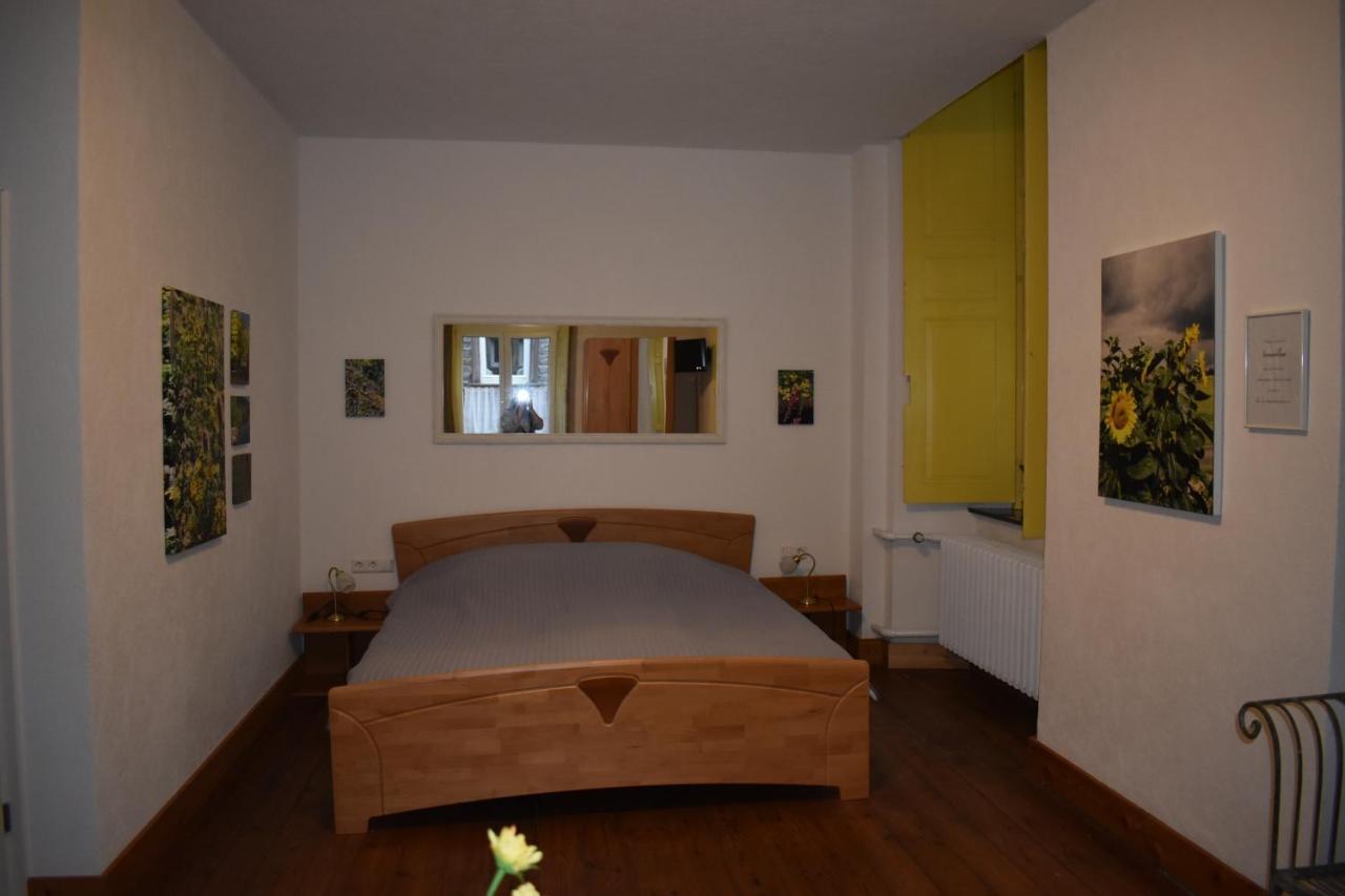 Landgasthof Zur Sonne Enkirch Exterior photo